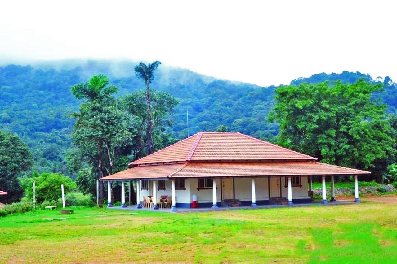 Staymaker Kasargali Homestay Sakleshpur Exterior foto